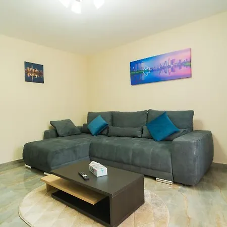 Ndl Apartment *